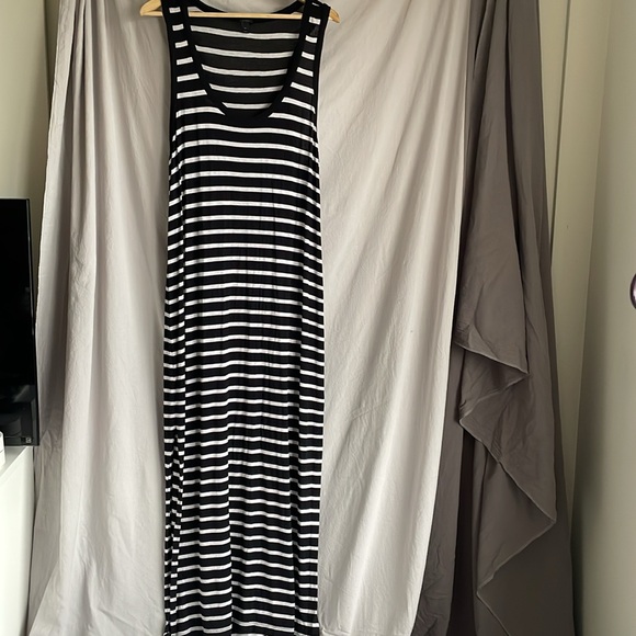 J.Crew Long Maxi Stripe Dress - Picture 2 of 9